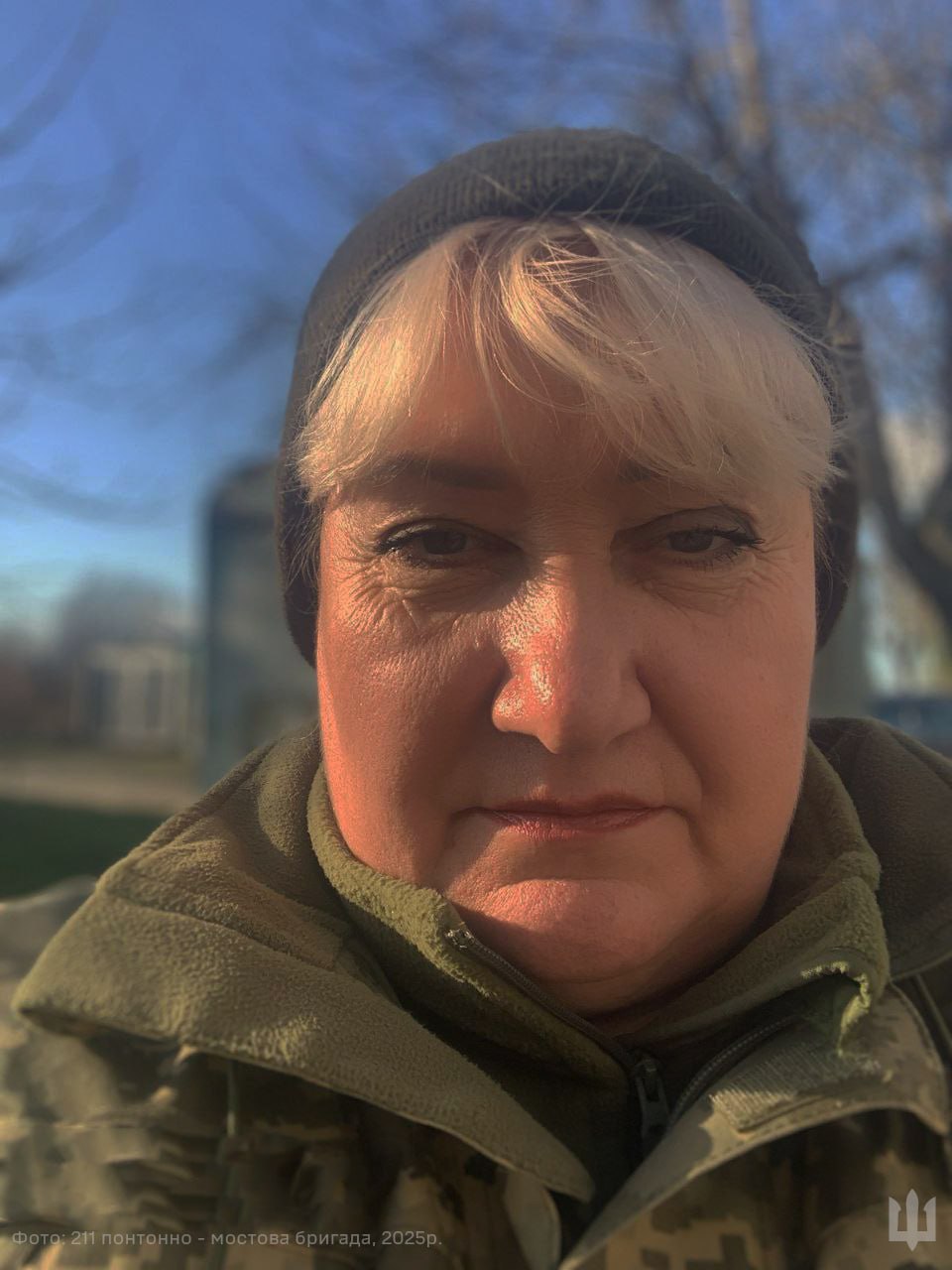 МАТИ ТА ДВОЄ ЇЇ ДІТЕЙ, ЯКІ СЛУЖАТЬ У ЗБРОЙНИХ СИЛАХ УКРАЇНИ