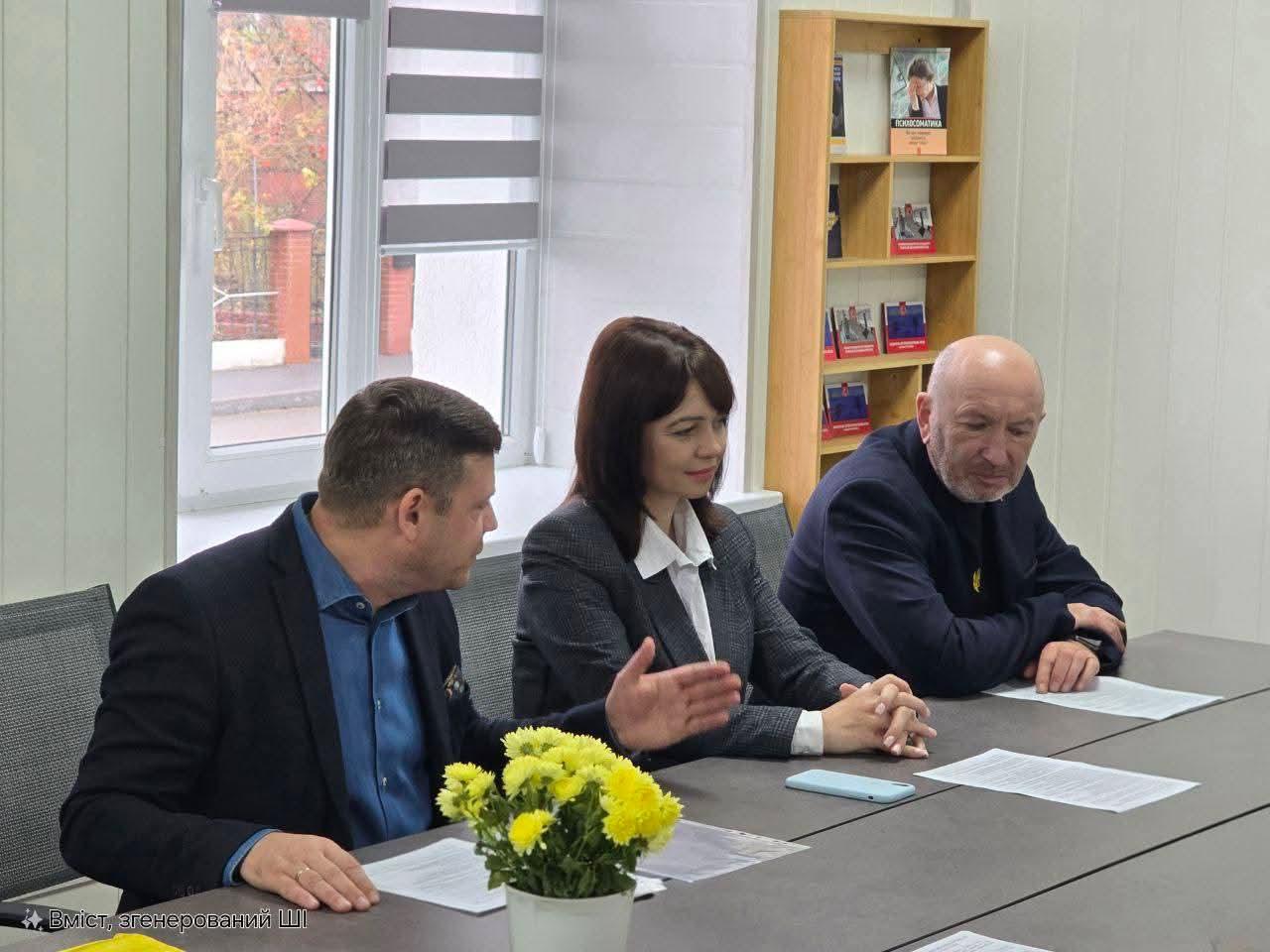 САМОВРЯДУВАННЯ = САМОРЯТУВАННЯ